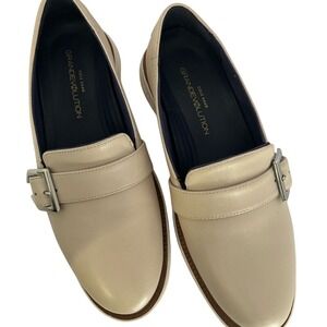 Cole Haan Grandevolution Loafers Beige Leather Buckle Slip On Shoes women's 6